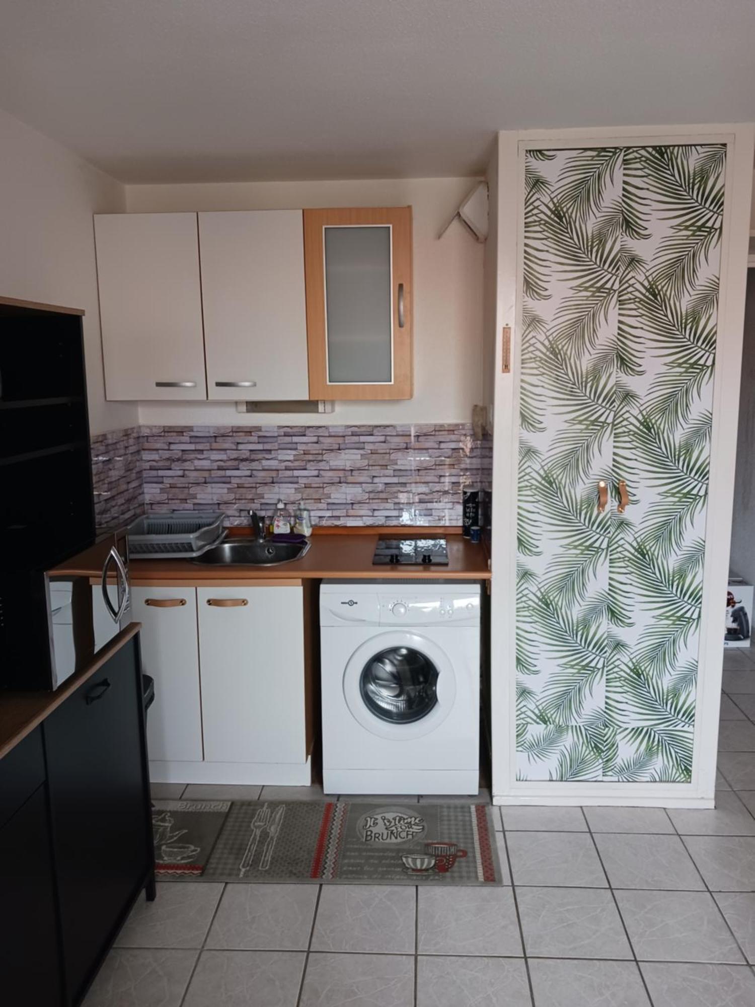 Appartement Vue Mer, Acces Direct Plage, Parking Privatif เลอบาร์กาแรส ภายนอก รูปภาพ