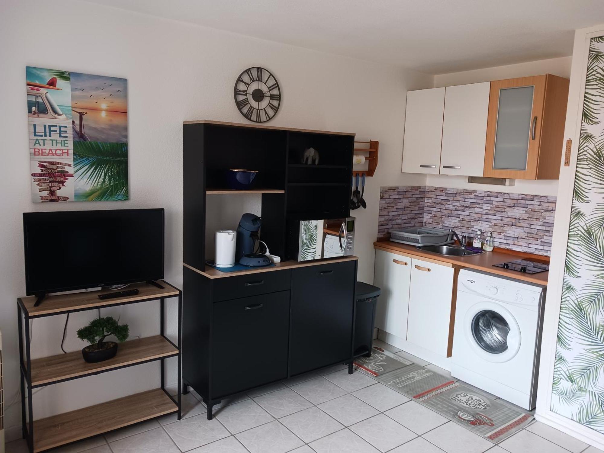 Appartement Vue Mer, Acces Direct Plage, Parking Privatif เลอบาร์กาแรส ภายนอก รูปภาพ